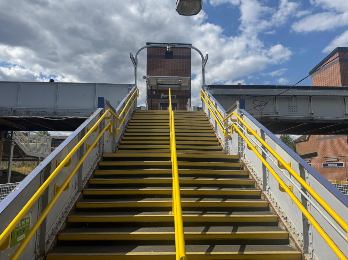 Petts Wood footbridge steps from platform-4