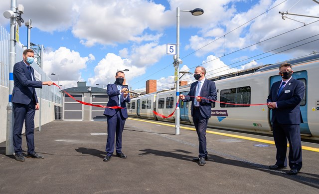 L to R Ed Akers, Principal Programme Sponsor for Network Rail, Stephen McPartland, MP for Stevenage, Chris Heaton-Harris, Rail Minister, Steve White, Chief Operating Officer for GTR