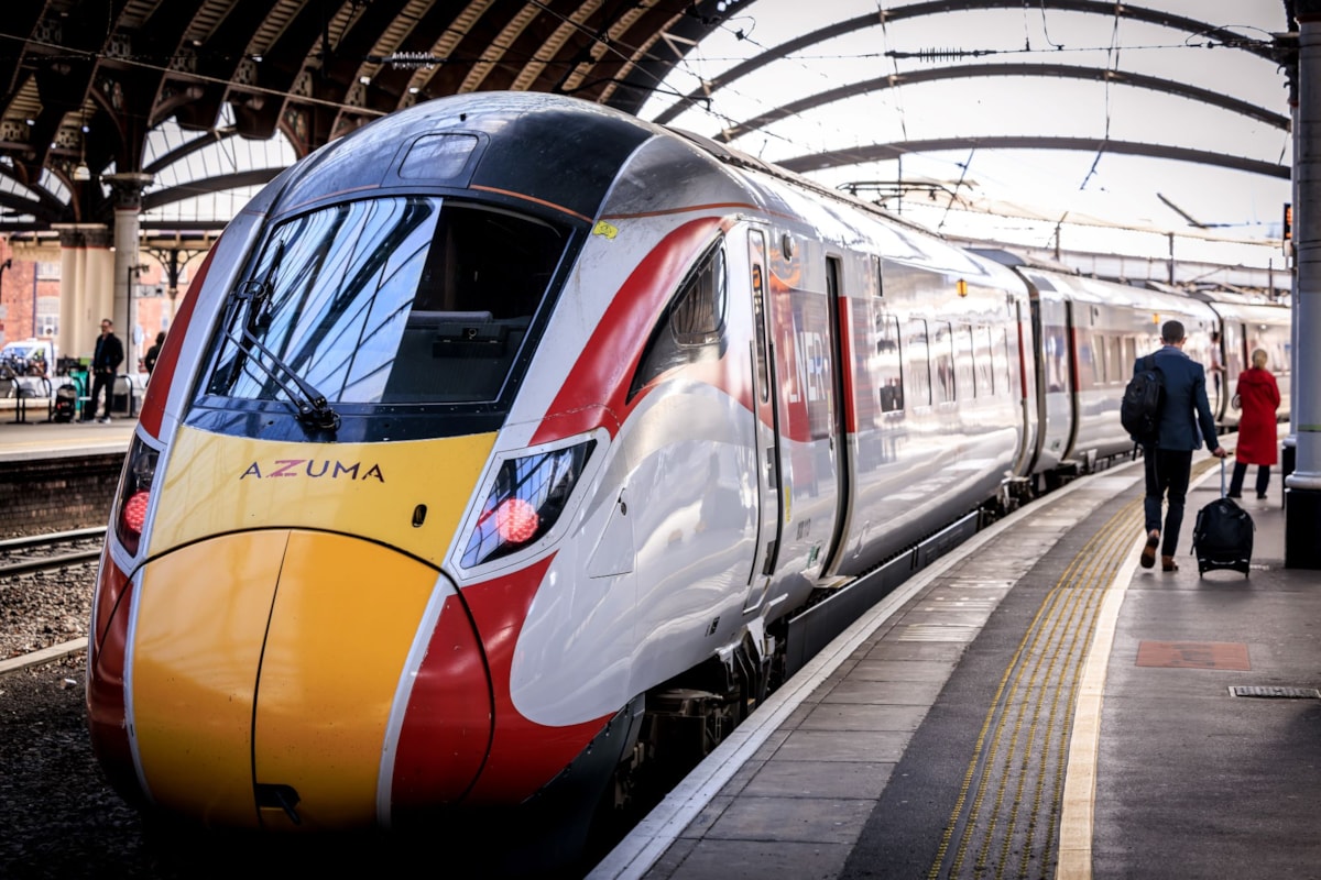 LNER train-2