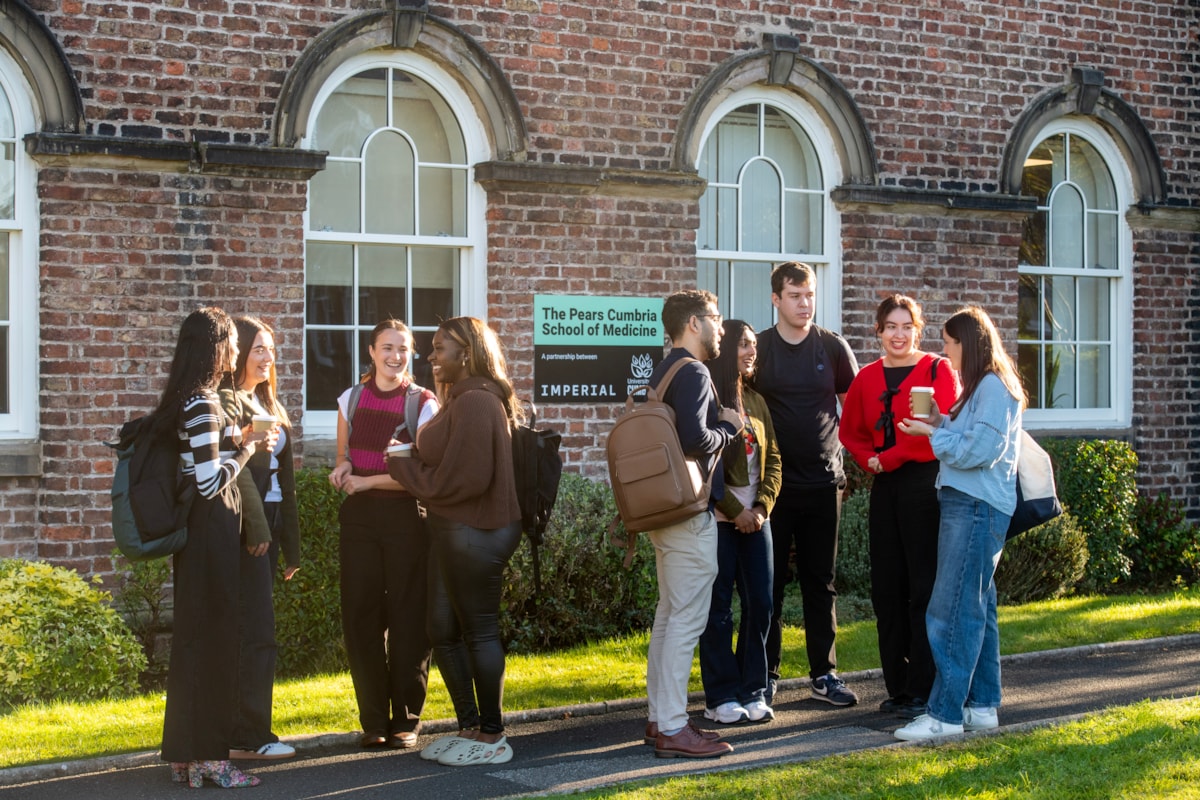 PCSM students at Fusehill St campus (1)