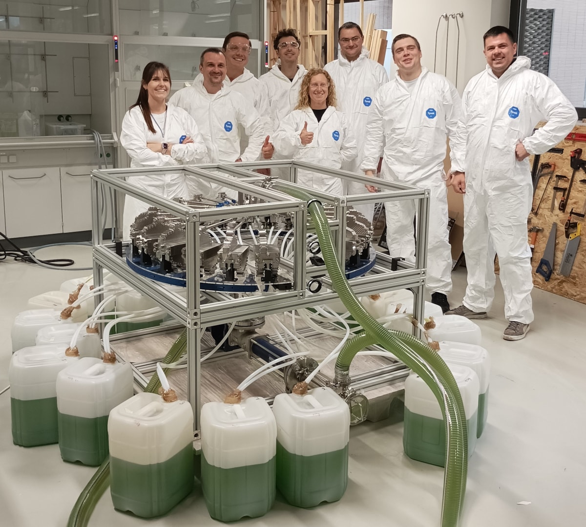 uF8 Team