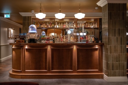 Pub & Kitchen 20 - DesignLSM - Heythrop Hotel (c) Stevie Campbell