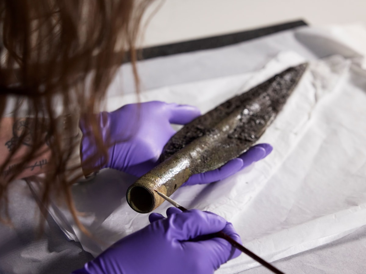 Conservator Bethan Bryan works on the Bronze Age Carnoustie Hoard. Photo © National Museums Scotland (5)