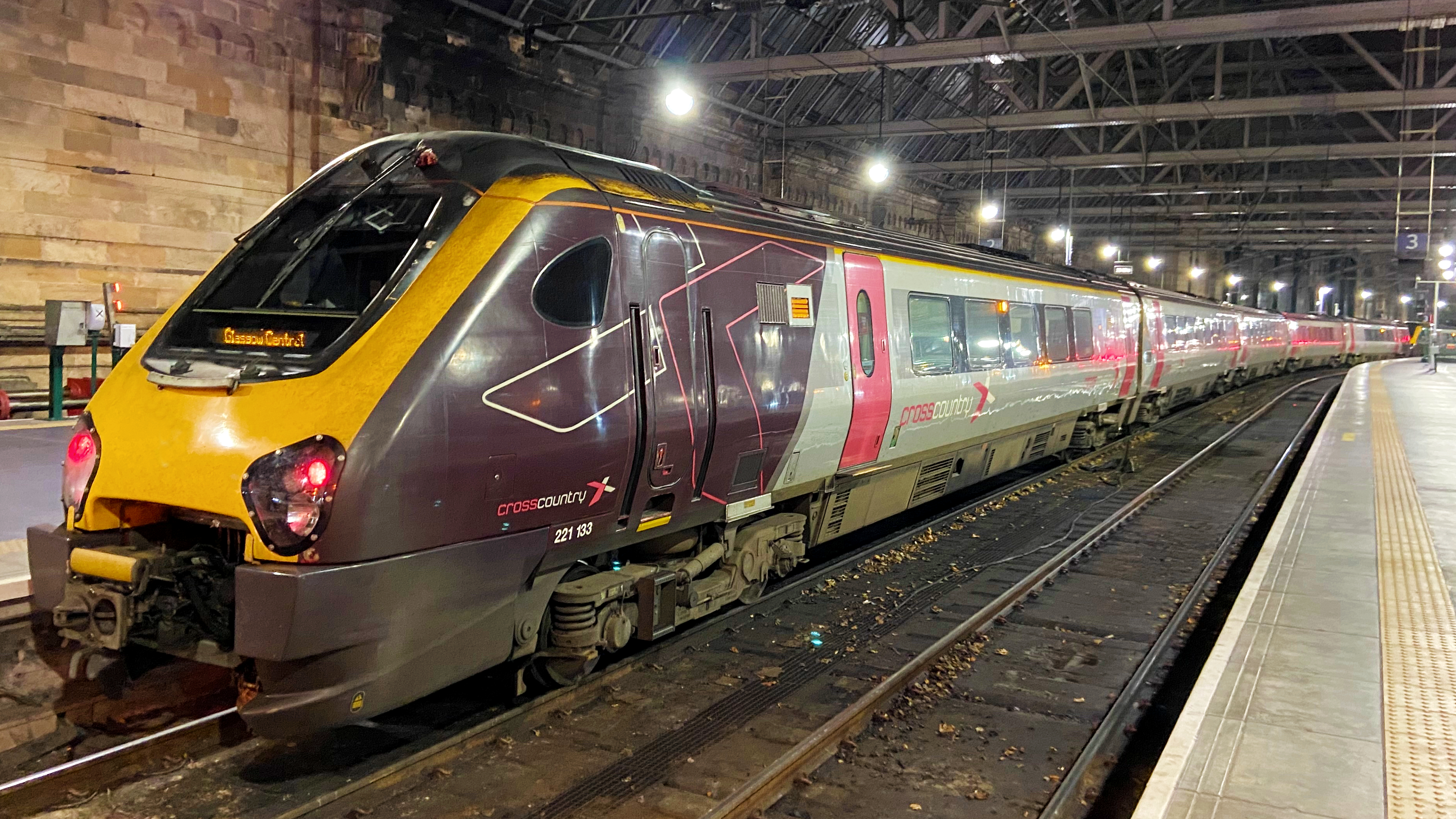 Voyager at Glasgow Central - photo credit James Wade