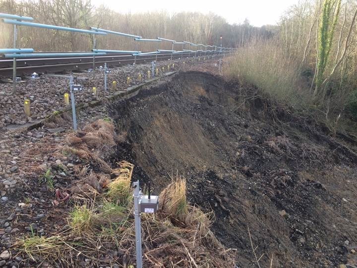 Railway line between East Grinstead and Lingfield to reopen by Monday 30 March: Cookspond