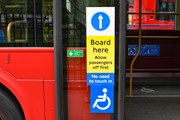 TfL image - Middle-door boarding signs