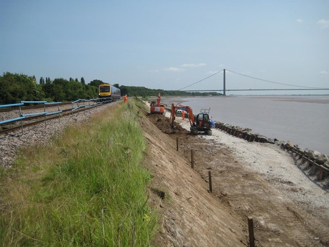 Investment in growing railway delivers £298m boost to businesses in Yorkshire: Hessle foreshore stabilisation works