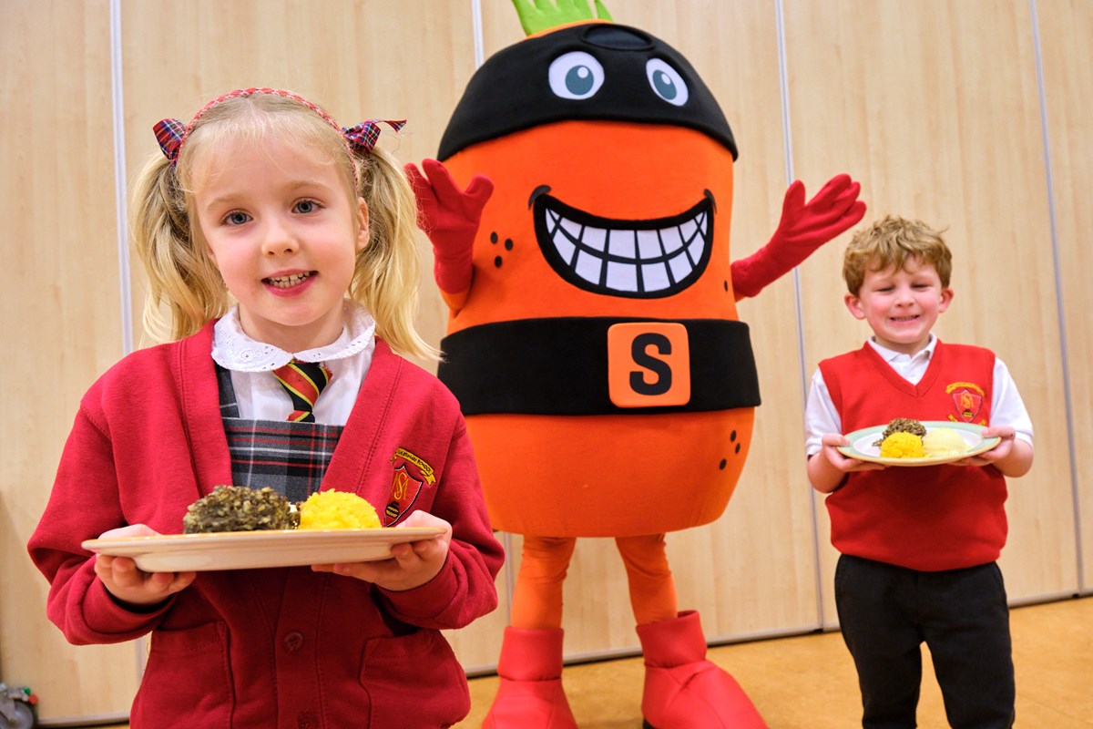 Molly and Findlay enjoy their Burns Supper