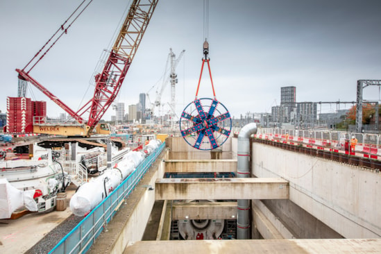 TBM Madeleine cutterhead is lifted into the OOC station box