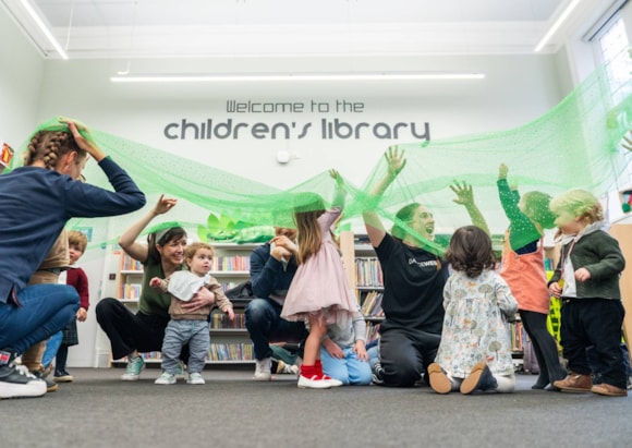 South Western Railway continues its support for local communities through Customer and Communities Improvement Fund: DanceWest's Dancing Books project