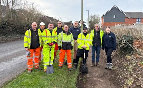 Willand footpath team