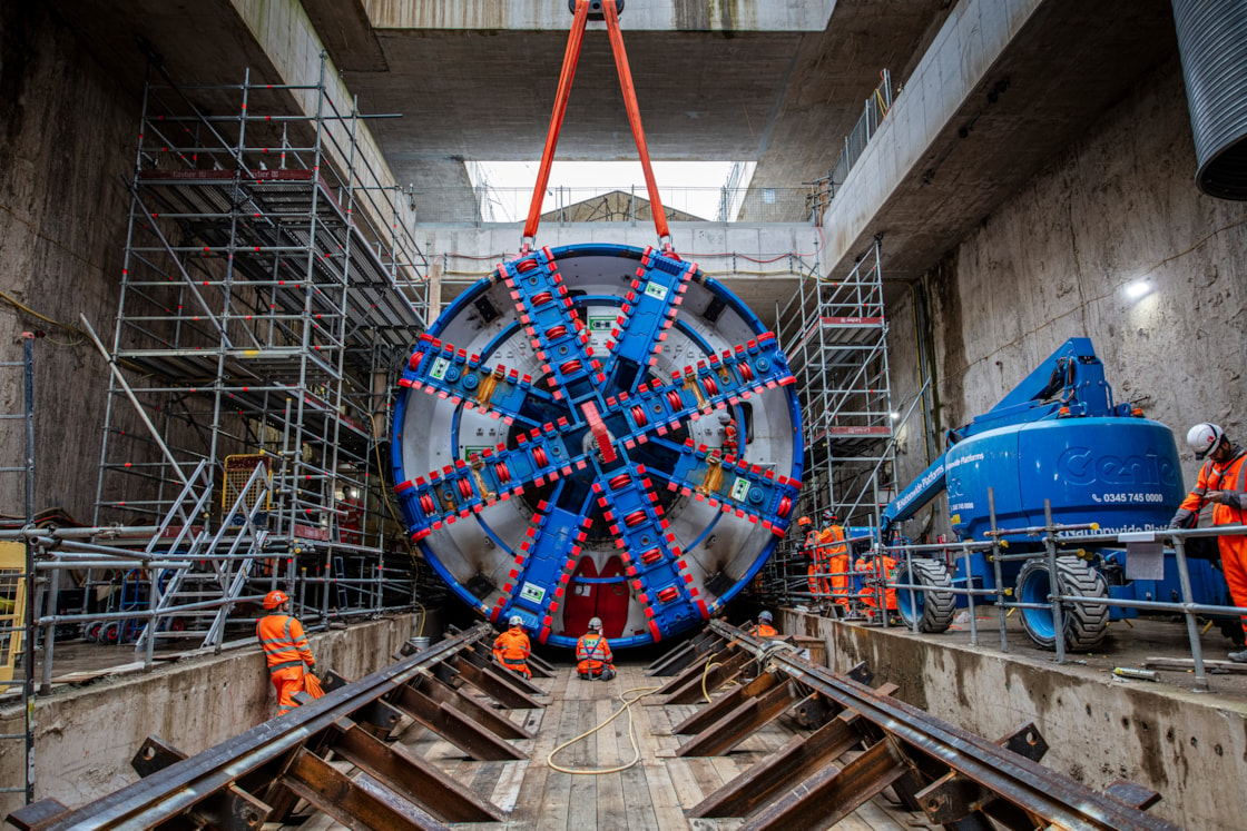 TBM Madeleine cutterhead installed in Old Oak Common station box