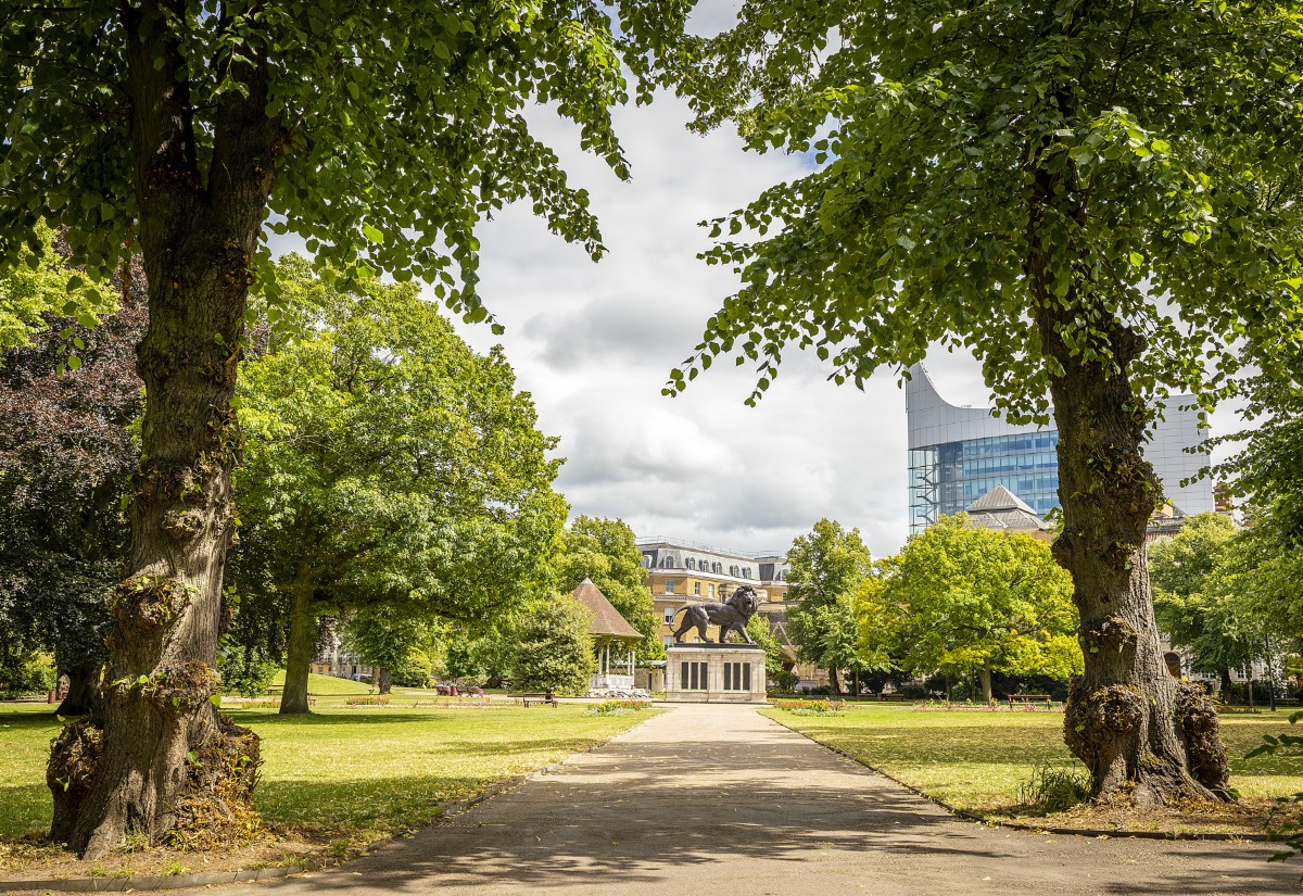 Forbury Gardens-3