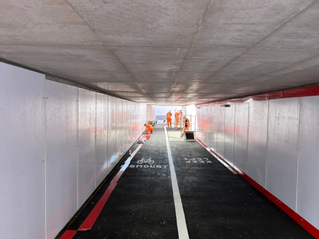 The improved walkway at Botley Road in Oxford, which opened today (30-08-25)