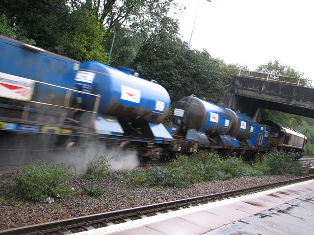 BIGGEST EVER CAMPAIGN UNVEILED FOR AUTUMN LEAF-FALL BATTLE (EAST ANGLIA): Rail Head Treatment Train