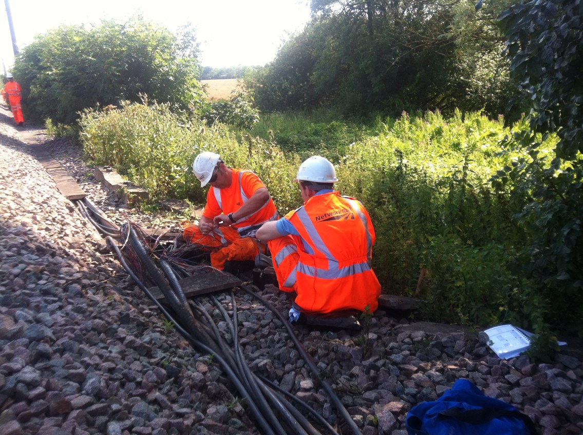 CABLE THEFT PASSENGER MISERY SHOWS NEED FOR SCRAP METAL LAW REFORM – NETWORK RAIL: repair work Millbrook