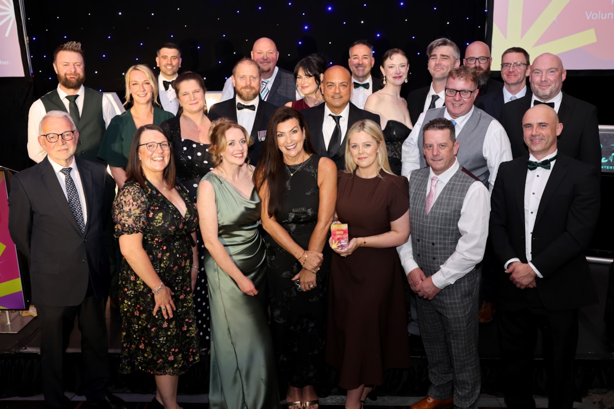 The NEAS education team (outstanding team of the year) with NEAS Chairman Stuart Corbridge (left) and Kev Scollay (right)