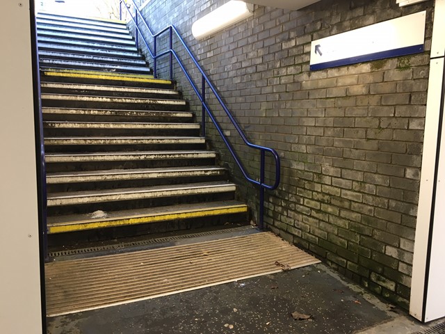 Kilmarnock station Platform 4 stairs
