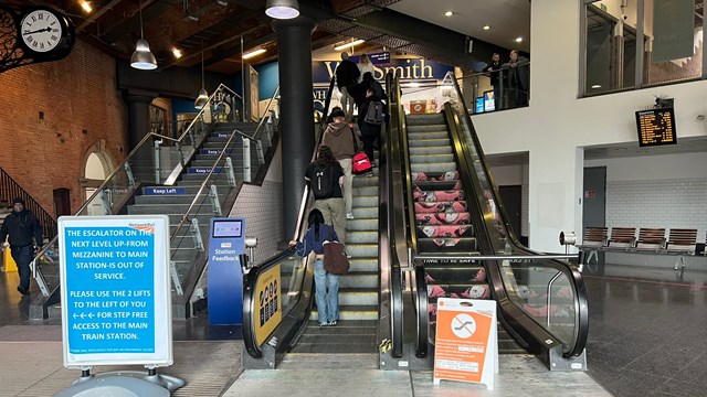 Passengers warned of escalator closures at Manchester Piccadilly: Escalator from Fairfield street to mezzanine