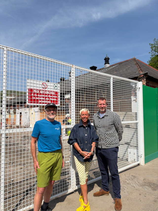 Rawtenstall Market Team-2