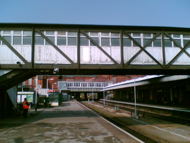 Nottingham station footbridge_002: .