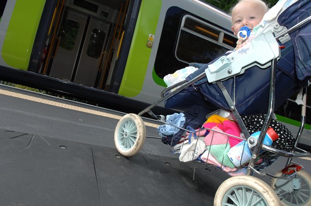 Minding the gap – platform safety to improve as rail industry launches collaborative strategy: Pushchair on St Albans Abbey 'hump'