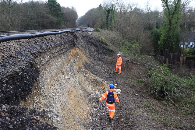 Ockley landslip site - 23/01/2014: Ockley landslip site - 23/01/2014