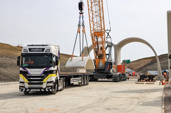 Roof segment being delivered for the Greatworth green tunnel - September 2023: Roof segment being delivered for the Greatworth green tunnel - September 2023