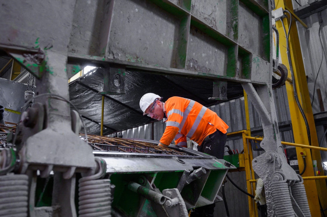 HS2 tunnel segment casting complete at PACADAR UK Isle of Grain factory-11: Production of one of the final segments cast for HS2 London Tunnels at the PACADAR factory on the Isle of Grain in Kent. PACADAR are manufacturing the London Tunnel segments as a sub-contractor for our London tunnels contractor Skanska Costain STRABAG (SCS) joint venture.