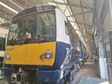 Class 376 blue livery no2