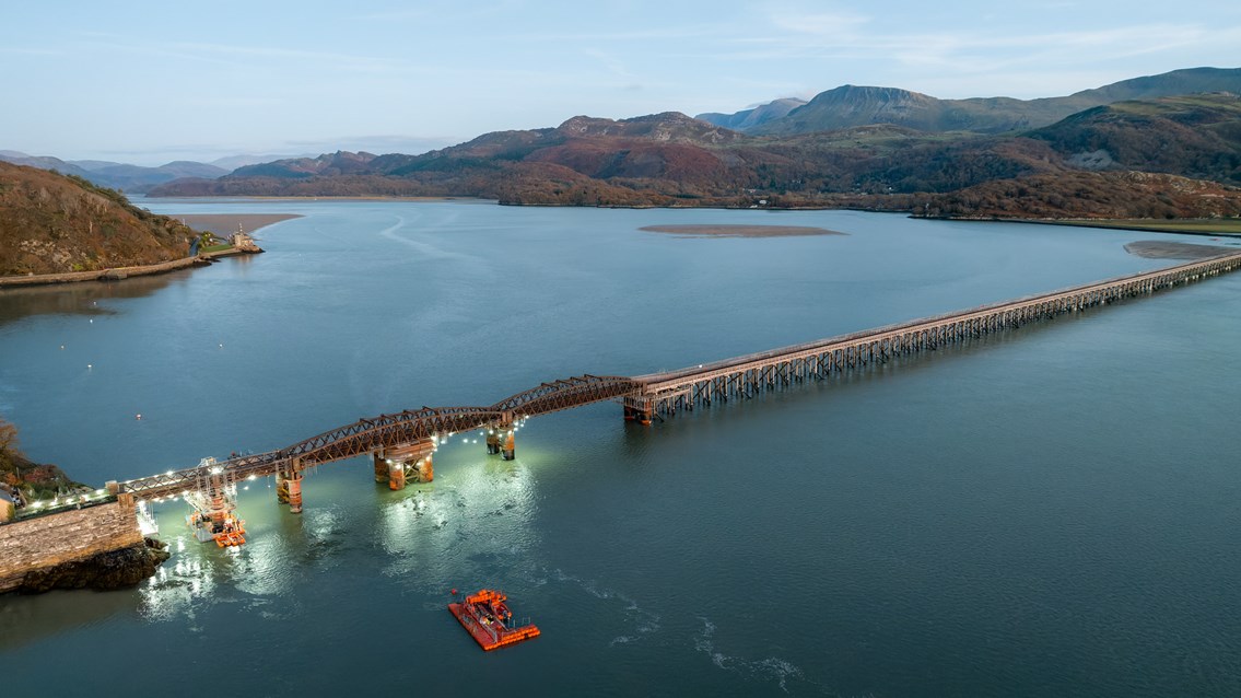 Barmouth - credit Dom Vacher Dec 2022-1