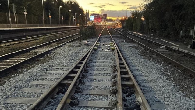 Trains running again through Gloucestershire after completion of major signalling upgrade: Glos switch 2