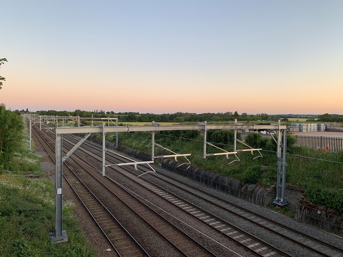 Leicestershire drivers advised to plan ahead as Midland Main Line electrification work continues: Midland Main Line