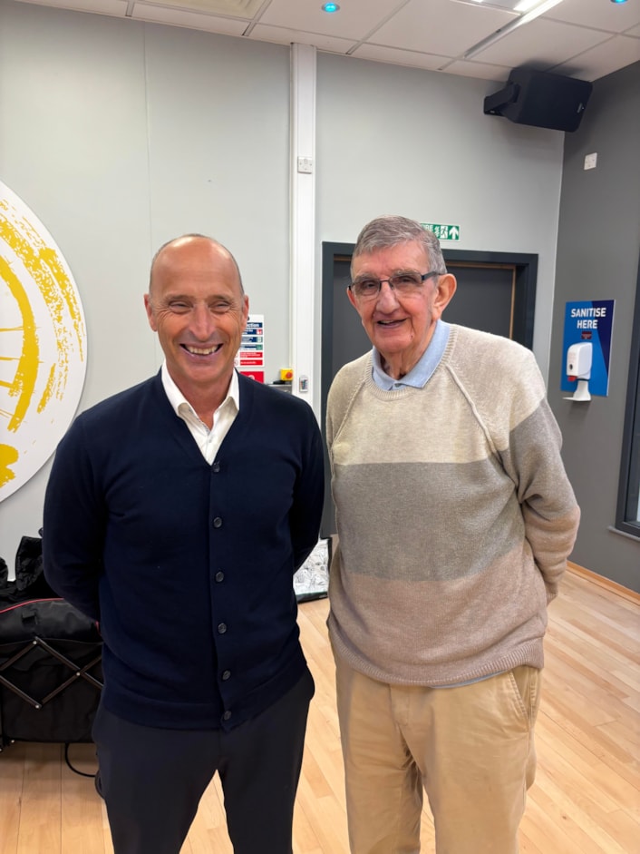 Sporting Memories - David Cornish and Nasser Hussain: Sporting Memories - David Cornish and Nasser Hussain