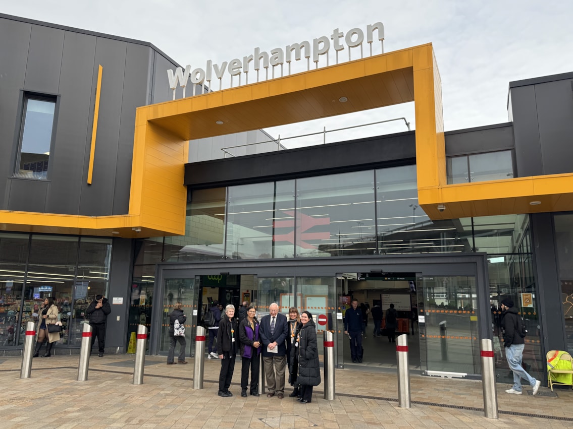 Retired announcer, Paul Matthews, returns to Wolverhampton station for the day