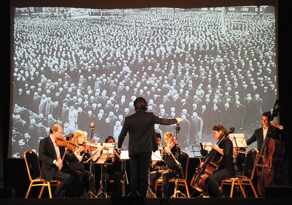 Holocaust Memorial Day - World Harmony Orchestra