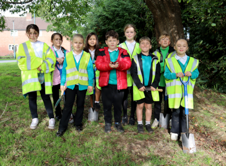Severnbanks School children-2