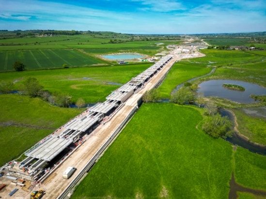 Aerial view of the Thame Valley Viaduct under construction May 2024: Aerial view of the Thame Valley Viaduct under construction May 2024