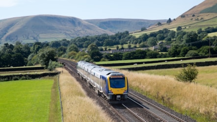 Northern service on the Hope Valley