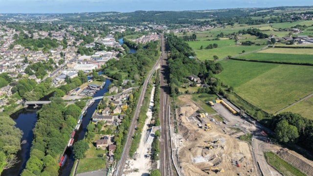 Major rail upgrades between Manchester, Huddersfield and Leeds to begin this weekend: Heaton Lodge Birdseye