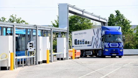 Renault Trucks’ electric HGV at Hoeford