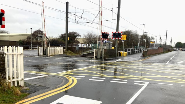Planned weekend closure of Stevenston level crossing for vital upgrade: Stevenston level crossing 1