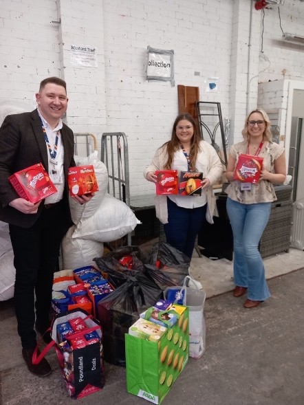 TPE staff have collected 130 chocolate eggs for Mustard Tree (3)