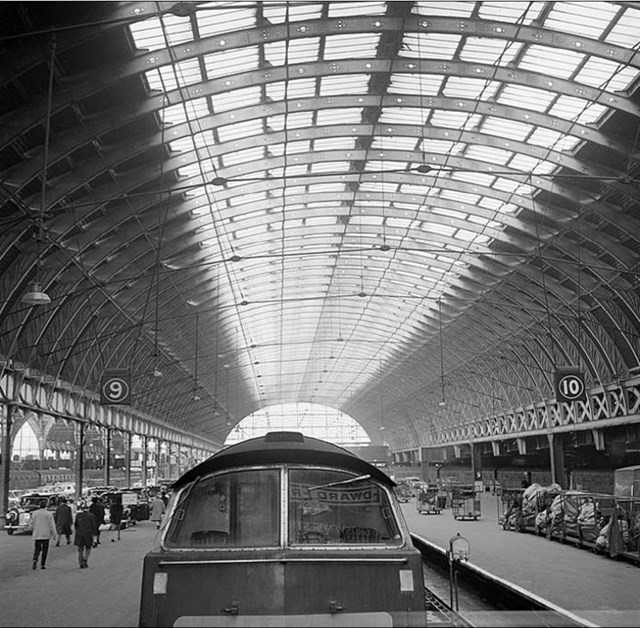 Paddington station: First image of Paddington station.