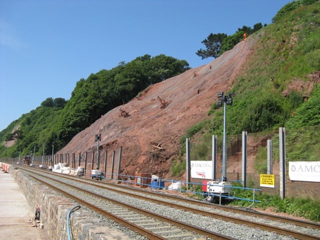 'Orange army' continues its work at Dawlish: Stabilisation work at Teignmouth cliffs