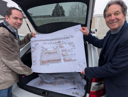 Lead Cllrs for housing Matt Yeo (left) and Adult Social Care Paul Gittings (right)with the plans