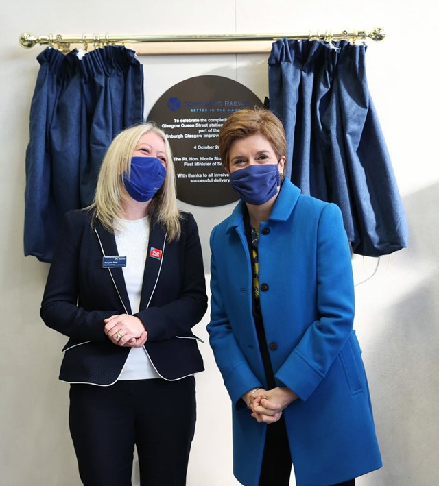 GQS official opening - FM with Maggie Hoey, ScotRail station manager