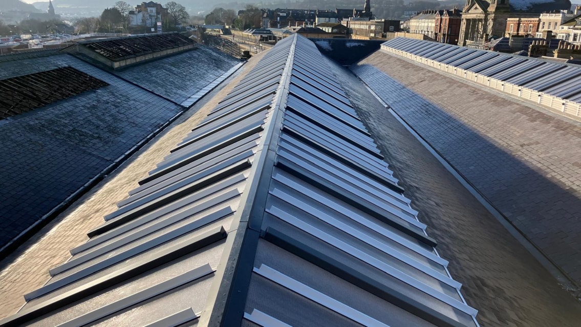 Scarborough new louvre windows 1