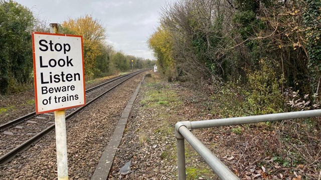 Safety plea to pedestrians after shocking near miss near Princes Risborough: Princes Risborough near miss 16X9