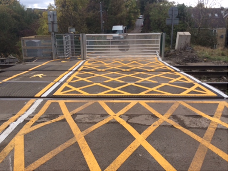 Ducketts Level Crossing- Yellow grid